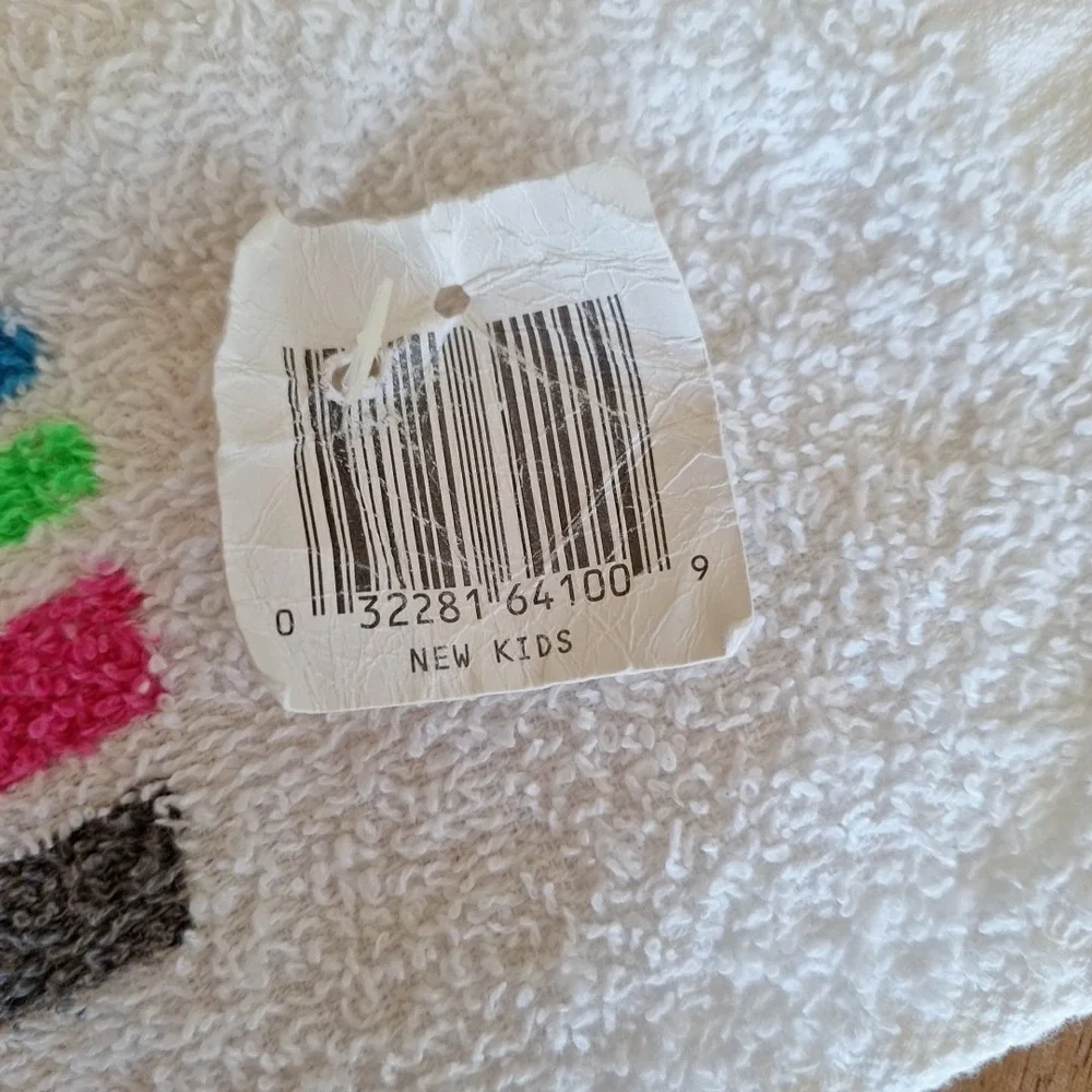 RARE *NEW W/TAG* Vintage NEON New Kids on the Block 1989 Beach Bath Cotton Towel